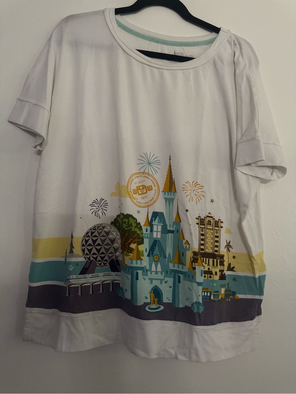 Womans WDW Graphic Tee